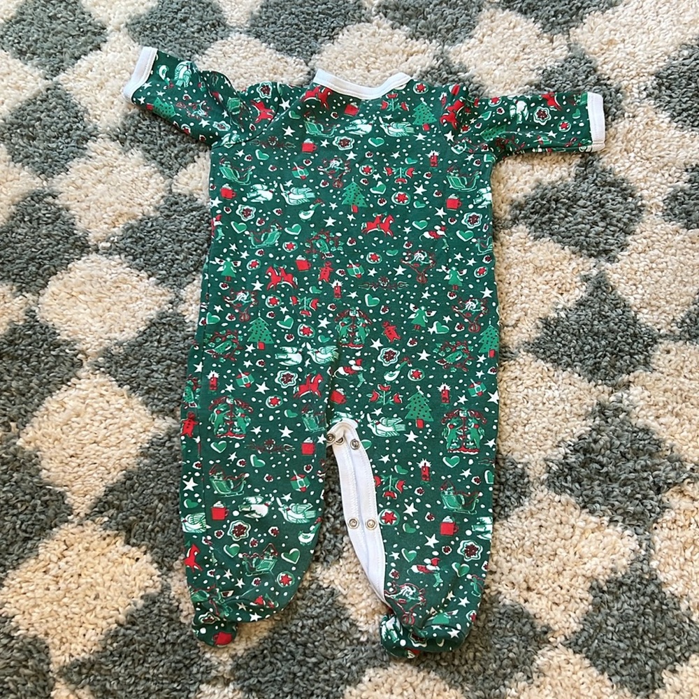 Roller Rabbit Christmas Pajamas - Picture 3 of 3